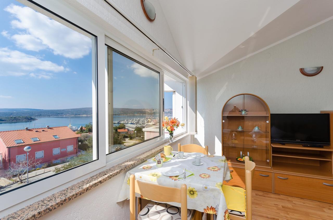 Apartments Krunoslav Punat Bagian luar foto