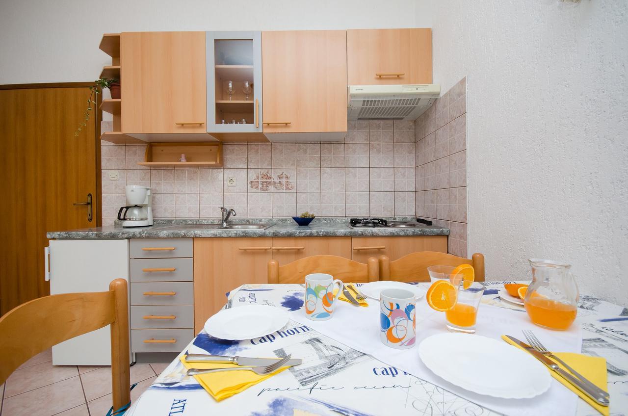 Apartments Krunoslav Punat Bagian luar foto